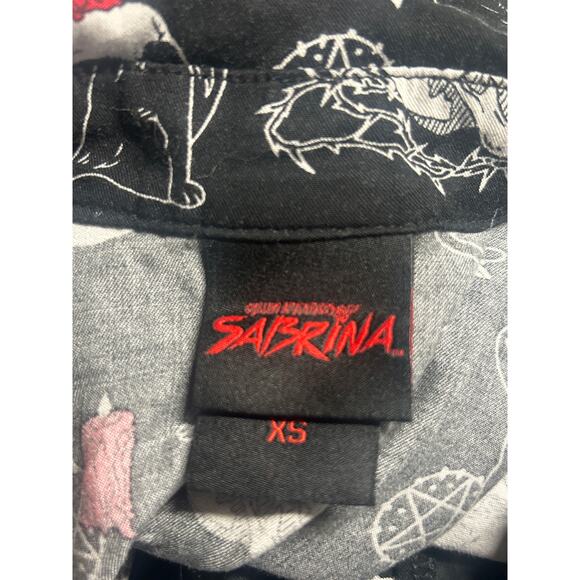 Chilling Adventures Sabrina Skull Cat Button Front Tie Black Crop Top XS - Picture 8 of 9